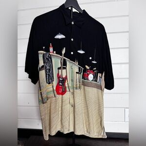 🎸 Tori Richard Men’s XL Button-Up Shirt – Music Bar Scene Print
